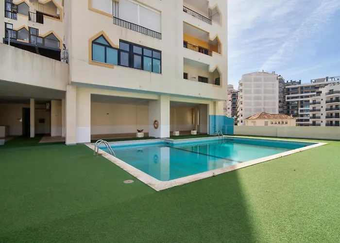 Penthouse Paradise - Da Rocha * 波尔蒂芒